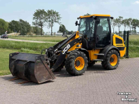 Chargeuse sur pneus JCB 409