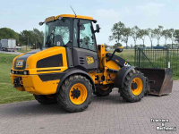 Chargeuse sur pneus JCB 409