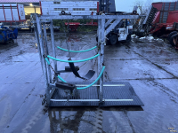 Etable à barre de garrot  Klauwbekapbox