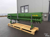 Semoir Unia P25