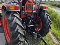 Tracteur Kioti DK 6020 Hydro shuttle met machine aanbieding Concept Agri