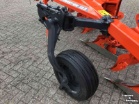 Charrues Kuhn Vari Master 123