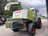 Ensileuse automotrice Claas Jaguar 890