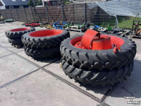 Roues, Pneus, Jantes, Barillets Jumelage Taurus 340/85R48 & 270/95R36