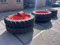 Roues, Pneus, Jantes, Barillets Jumelage Taurus 340/85R48 & 270/95R36