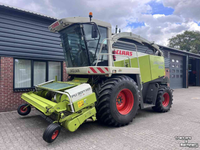 Ensileuse automotrice Claas Jaguar 890