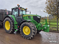 Tracteur John Deere 6M220