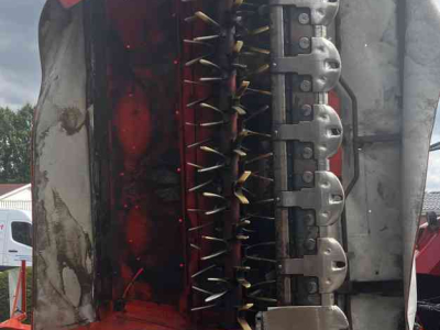 Faucheuse Kuhn FC 883-FC313F