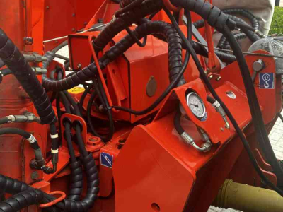 Faucheuse Kuhn FC 883-FC313F