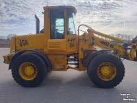 Chargeuse sur pneus JCB 416-b