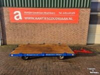 Semi-remorque surbaissé AGM Industriewagen