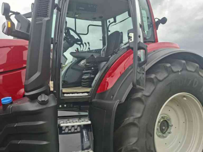 Tracteur Valtra T175eA eenvoudige trekker voor een mooi prijsje