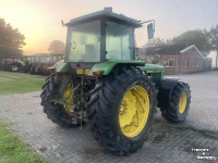 Tracteur John Deere 3040 MFWD SG2
