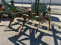 Cultivateur  cultivator