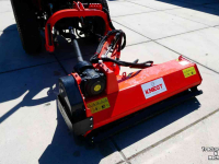 Tracteur pour horticulture Knegt 304G2 DEMO met maaier