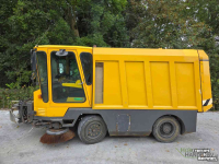 Balayeur Ravo Veegmachine veegauto