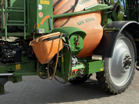 Pulvérisateur porté Amazone UX 3200 Special