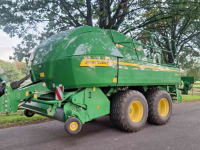 Presses John Deere L624