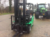 Chariot élévateur  Hangcha cpd 25. Nieuw.  VERKOCHT