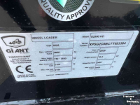 Chargeuse sur pneus Giant G2500HD minishovel shovel wiellader