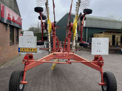Andaineur Pottinger Top 700 A hark, cirkelhark, rake, swader, weidebouwmachines