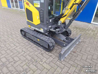 Mini pelleteuse New Holland E19D