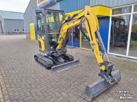 Mini pelleteuse New Holland E19D
