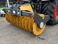 Rouleau packer de silage Mammut Mammut  SK250 H