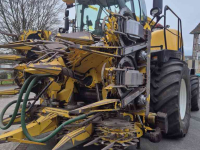 Ensileuse automotrice New Holland FR 9080
