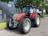 Tracteur Valtra N142