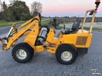 Chargeuse sur pneus Schäffer 222 shovel