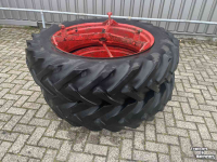 Roues, Pneus, Jantes, Barillets Jumelage Good Year 13.6-38 dubbellucht