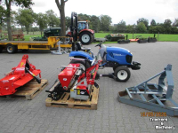 Tracteur New Holland boomer 25 hydro 30uur en div werktuigen