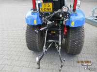 Tracteur New Holland boomer 25 hydro 30uur en div werktuigen