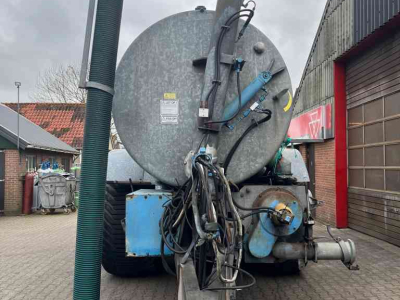 Tonneau de lisier BSA BSA Duport Meyco mesttank 12 kuub mestverwerking