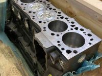 Moteur New Holland 504384381 KORTE MOTOR
