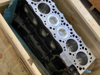 Moteur New Holland 504384381 KORTE MOTOR