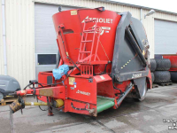 Mélangeuse Verticale Trioliet Triomix1-1200 Triomix TM12 zelfladende voermengwagen snijbord bewegende messen