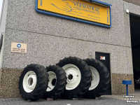Roues, Pneus, Jantes, Barillets Jumelage Michelin Set Michelin (18.4R38) 460/85R38 en Trelleborg (14.9R28) 380/85R38 voor NewH T6.xxx