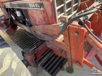 Relevage avant & Prise de force avant International universele fronthef, nu gemonteerd op een 956XL