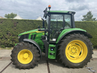 Tracteur John Deere 6M 125