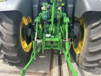 Tracteur John Deere 6M 125