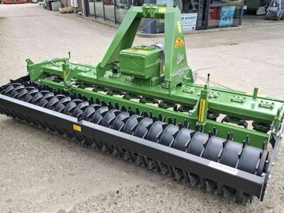 Herse rotative Celli Energy 300 kopeg met pakker-rol