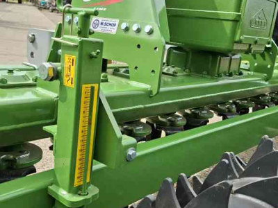 Herse rotative Celli Energy 300 kopeg met pakker-rol