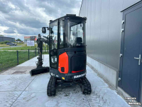 Pelles sur chenilles New Holland Eurocomach 18ZT