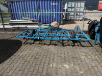 Cultivateur  Triltand cultivator