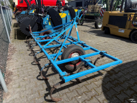 Cultivateur  Triltand cultivator