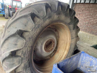 Roues, Pneus, Jantes, Barillets Jumelage Case-IH 620/70 R42