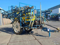 Pulvérisateur trainé Delvano EAK27