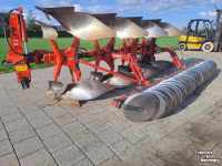 Charrues Kuhn Multimaster 121 wentelploeg